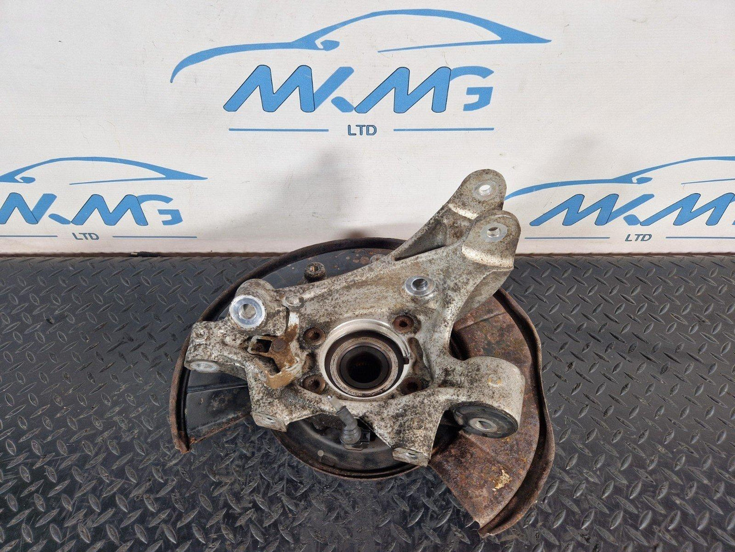 10-18 VW TOUAREG 7P GENUINE REAR RIGHT O/S/R WHEEL HUB &BEARING 7P0505436B