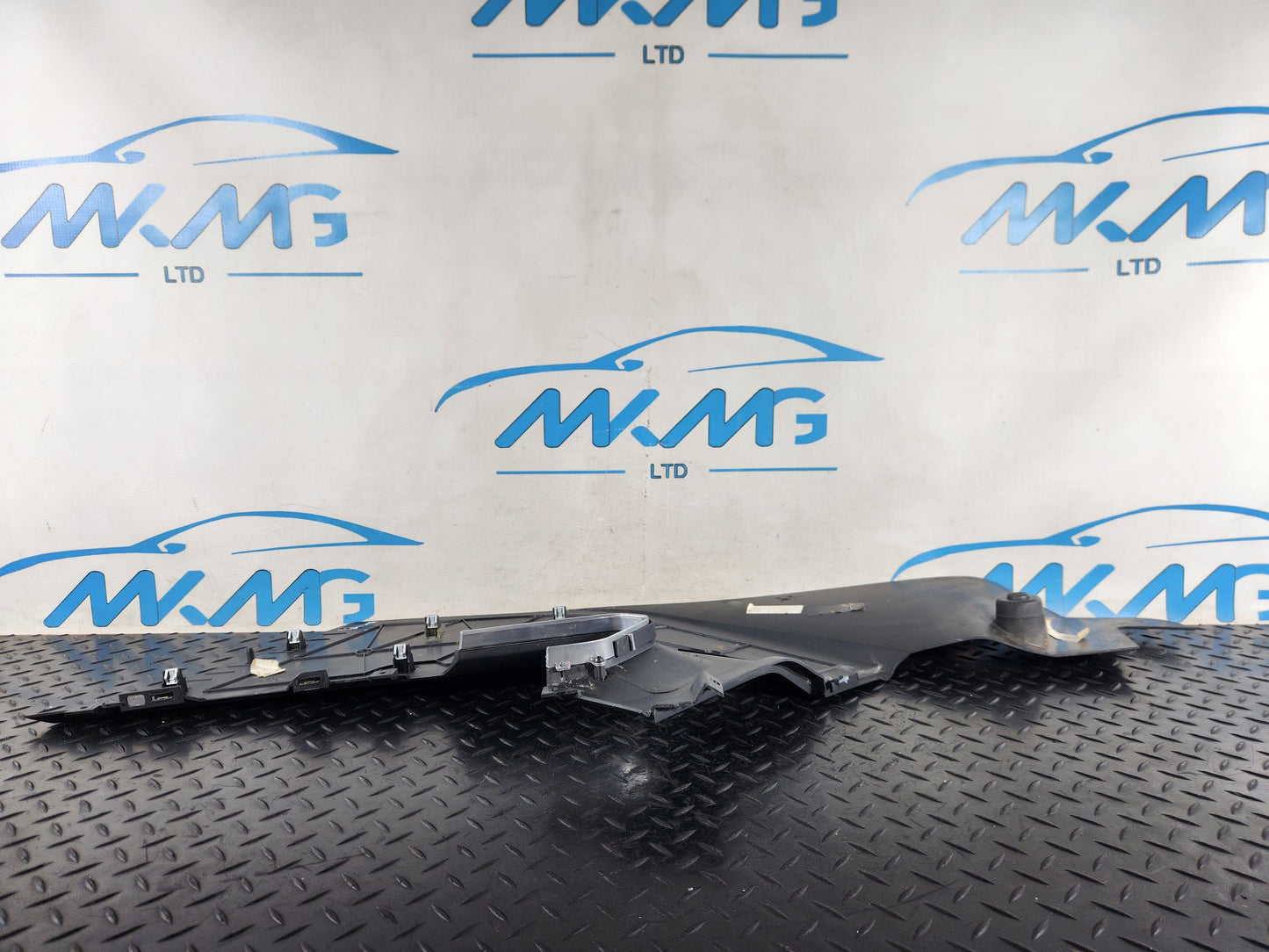 Land Rover Range Rover Evoque L538 Left N/S Center Console Trim BJ32-045M10-AAW