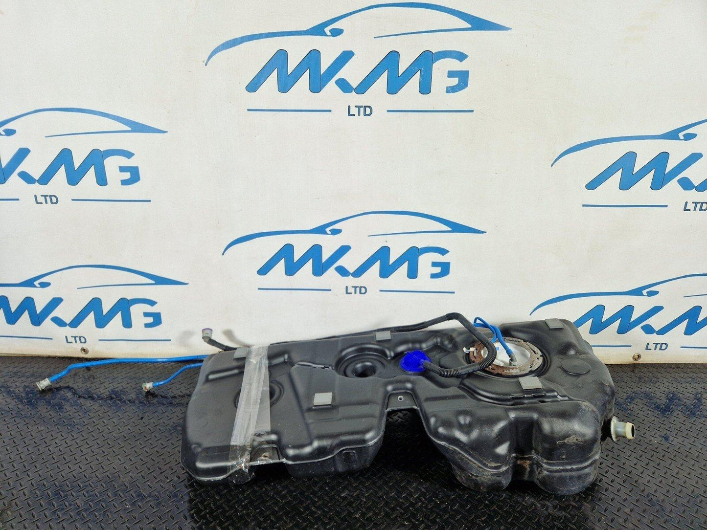 14-21 BMW 2 SERIES F45 F46 GENUINE DIESEL FUEL TANK & PUMP  7300382 53L 7300483