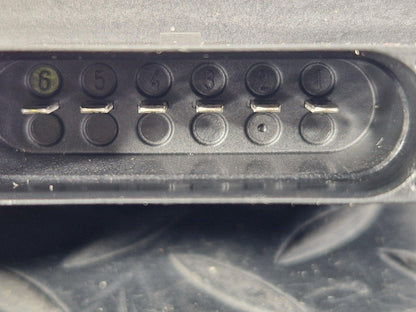 16-19 AUDI A4 B9 GENUINE OEM FUEL PUMP CONTROL MODULE 8W0906121B