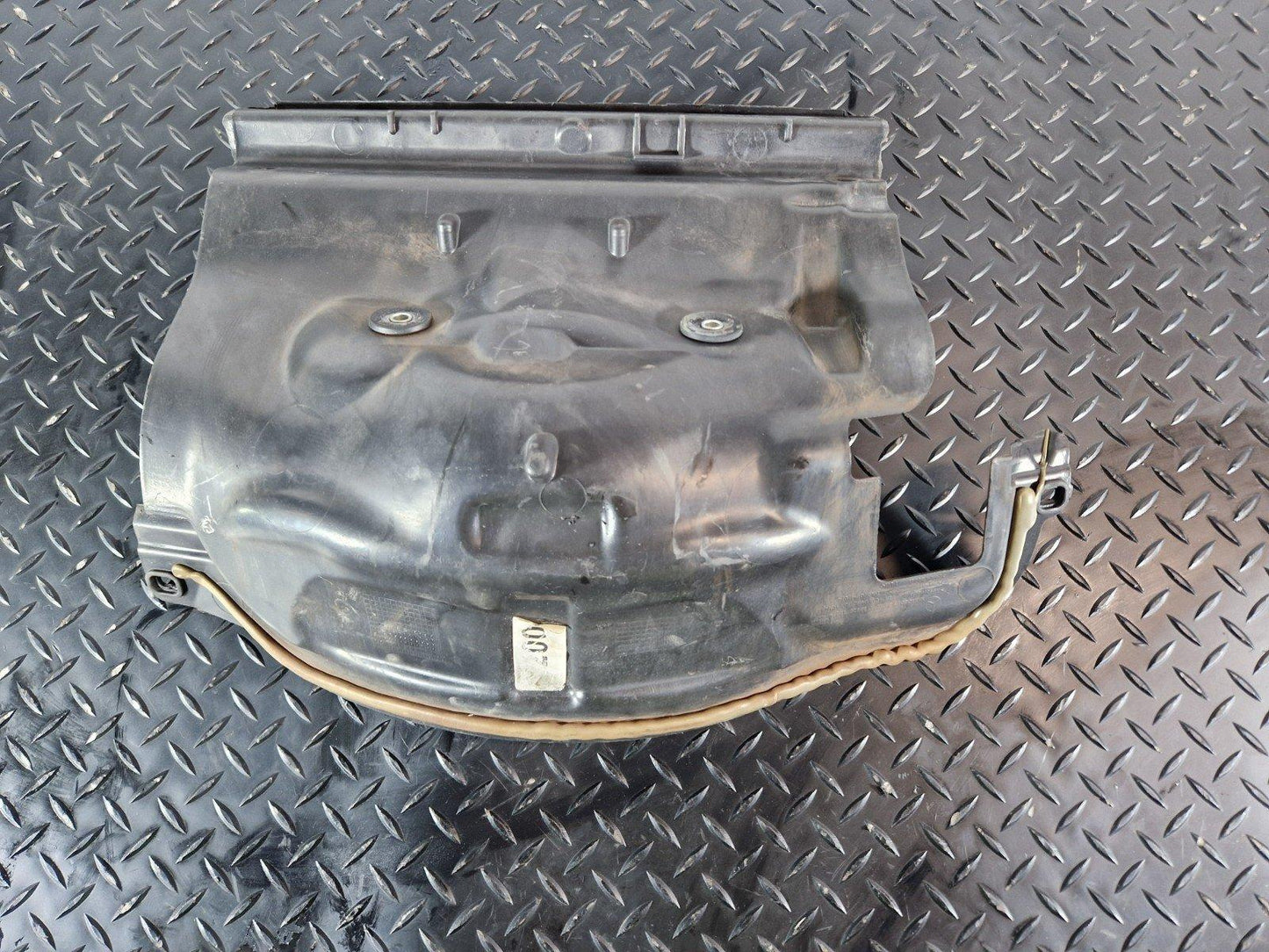 16-19 MERCEDES BENZ GLE500 PETROL W166 GENUINE THERMAL PROTECTION A1666201078