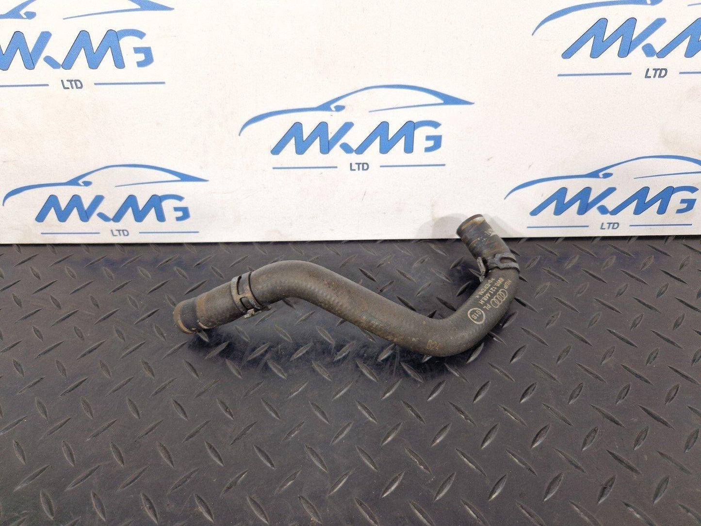 16-19 AUDI A4 B9 GENUINE WATER COOLING PIPE 8W0121448H