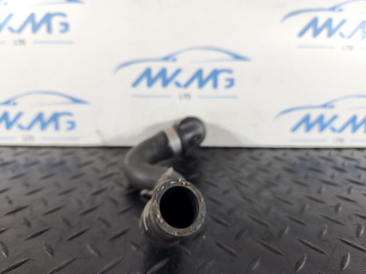 16-19 AUDI A4 B9 GENUINE RADIATOR LOWER COOLANT RUBBER PIPE HOSE 8E0122293C