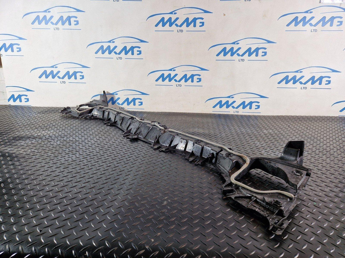 Mercedes-Benz    Unknown Part Type A2478304400