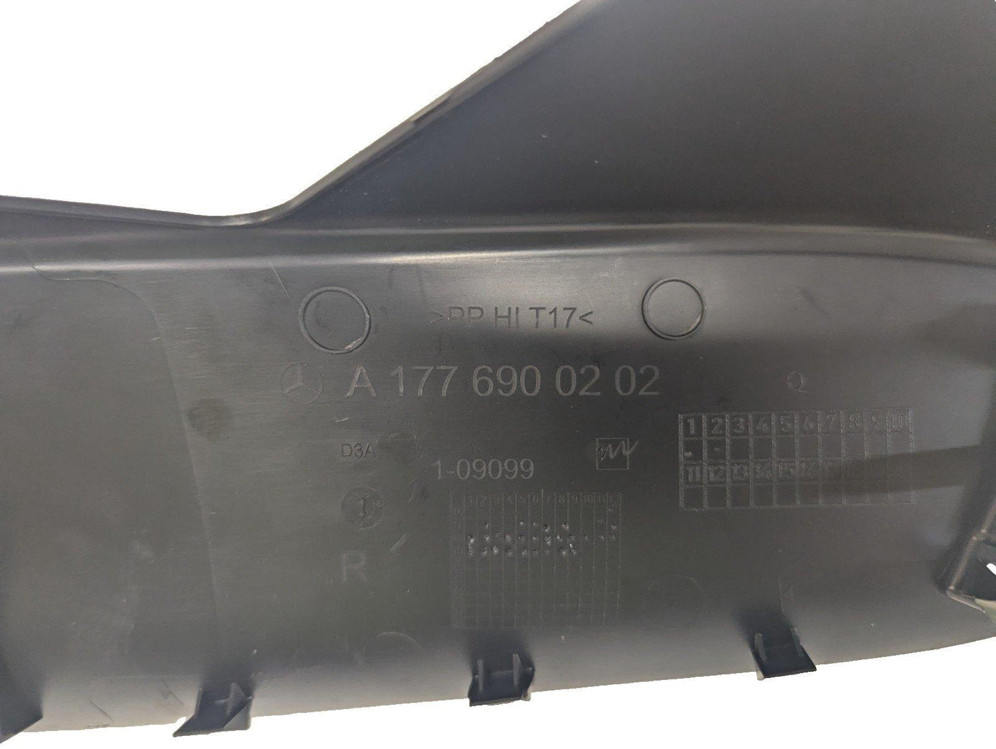18-ON MERCEDES A CLASS W177 OEM DOOR TRIM SIDE WALL COVER REAR RIGHT A1776900202