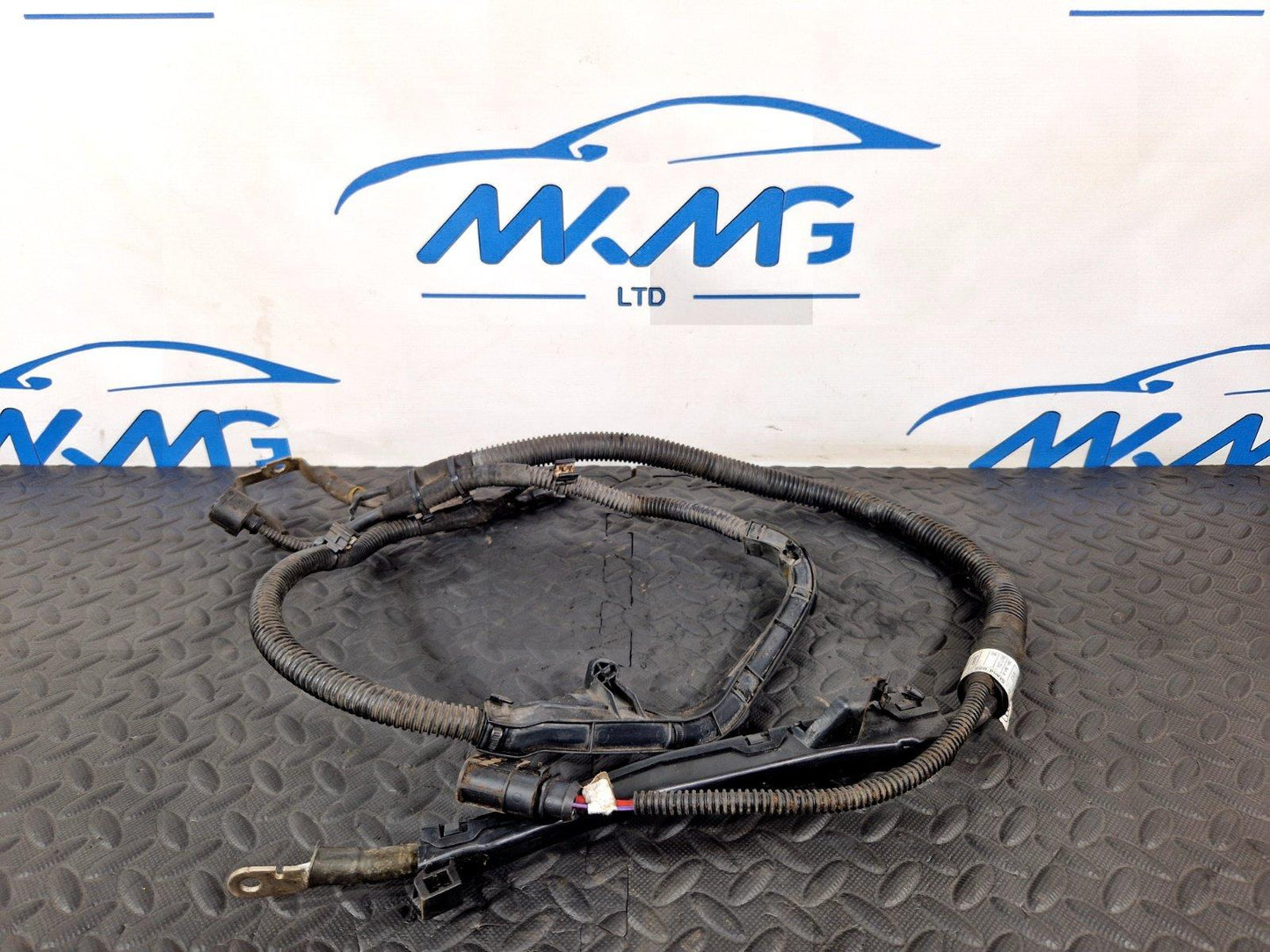16-19 AUDI A4 B9 ESTATE GENUINE ALTERNATOR POSITIVE WIRE CABLE 8W0971228AJ