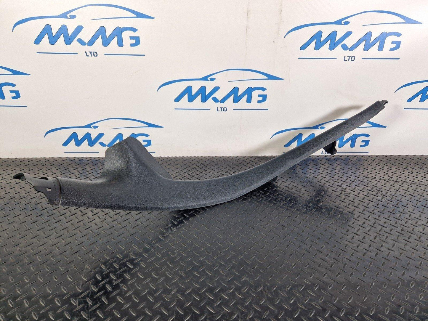 12-18 AUDI A6 C7 REAR LEFT LOWER C PILLAR TRIM BLACK 4G0867767A
