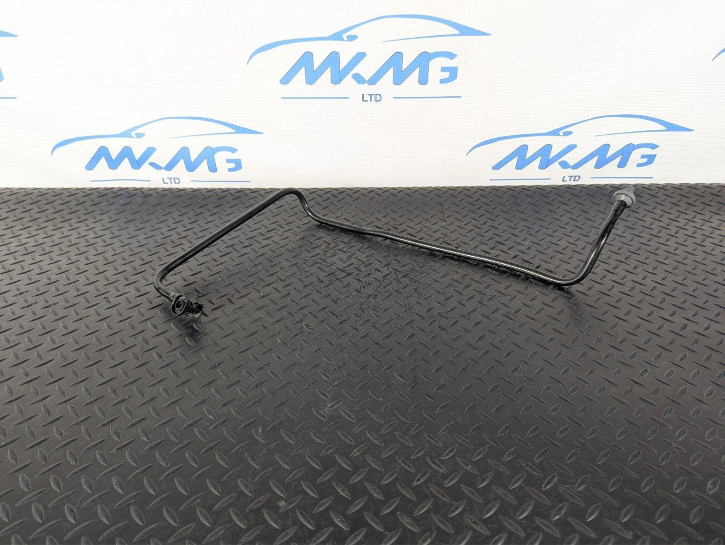 13-19 MERCEDES BENZ CLA C117 GENUINE BRAKE BOOSTER VACUUM LINE PIPE A2464300729