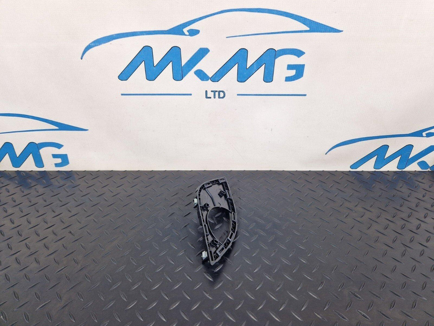 16-24 AUDI A5 F5 GENUINE SPEAKER BRACKET 8W2035427