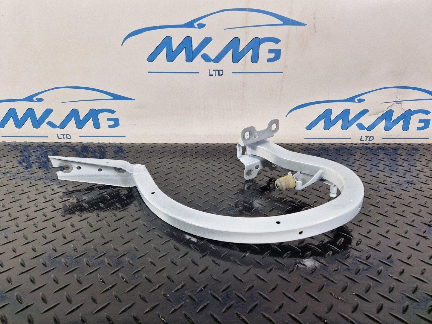 16-23 AUDI S5 COUPE GENUINE REAR TAILGATE BOOTLID HINGE LEFT SIDE 8W6827301