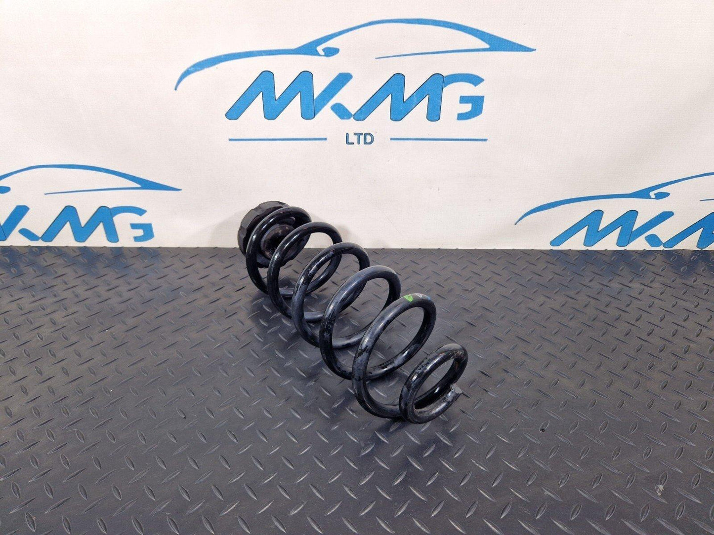 12-17 AUDI S5 CONVERTIBLE REAR COIL SPRING FITS LEFT & RIGHT 8K0511115HC