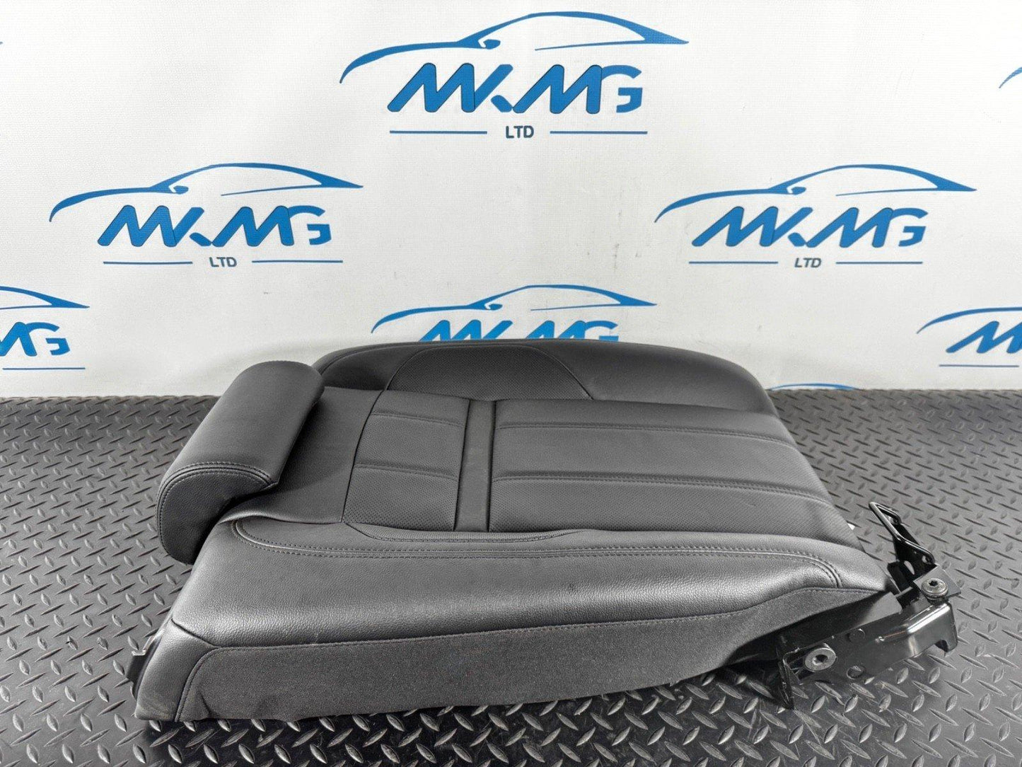 19-ON RANGE ROVER EVOQUE L551 REAR RIGHT O/S/R BLACK LEATHER SEAT BACKREST