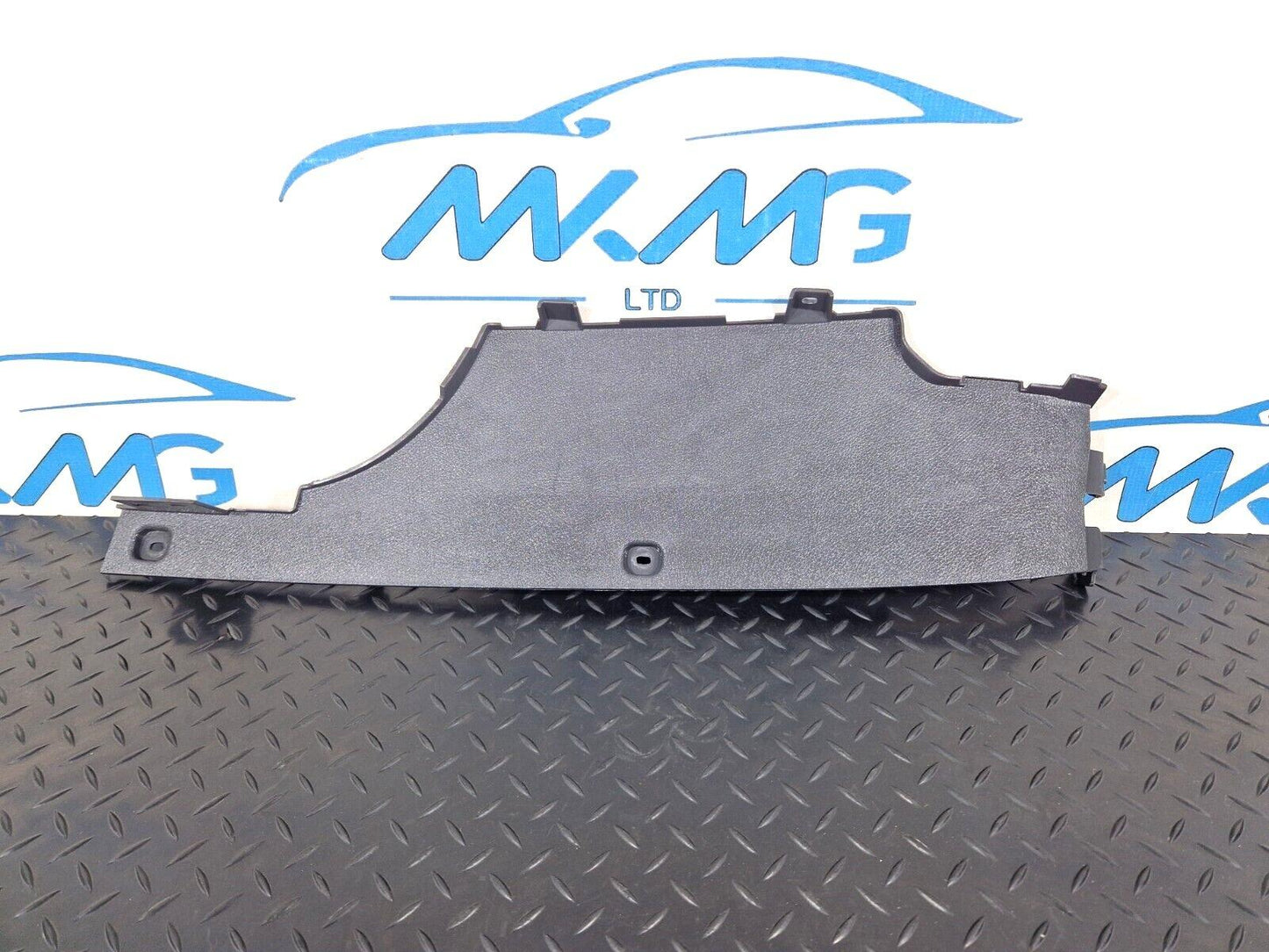 Mercedes-Benz    Unknown Part Type A9106804400