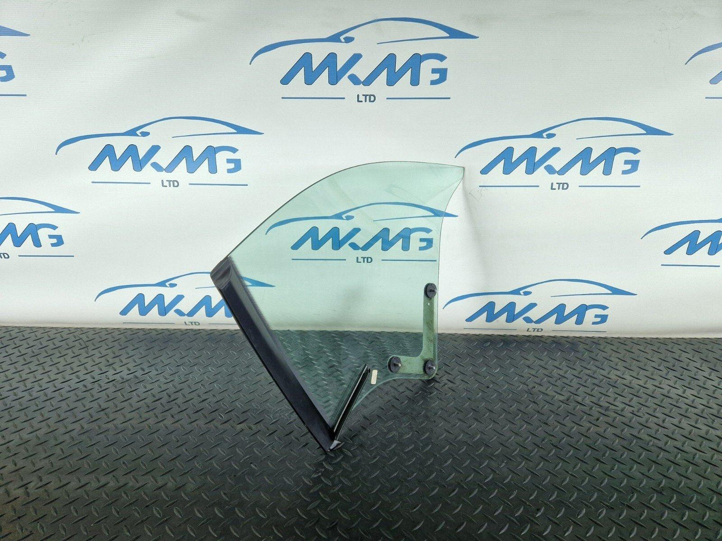 12-17 AUDI S5 CONVERTIBLE REAR RIGHT SIDE WINDOW GLASS 43R-00082 8P7845458