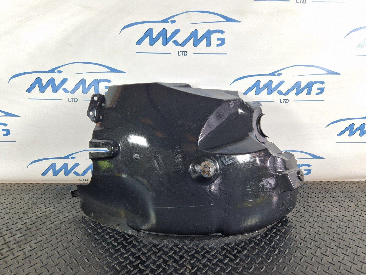 18ON MERCEDES BENZ SPRINTER W907 FRONT RIGHT ARCH LINER SPLASH GUARD A9066841877