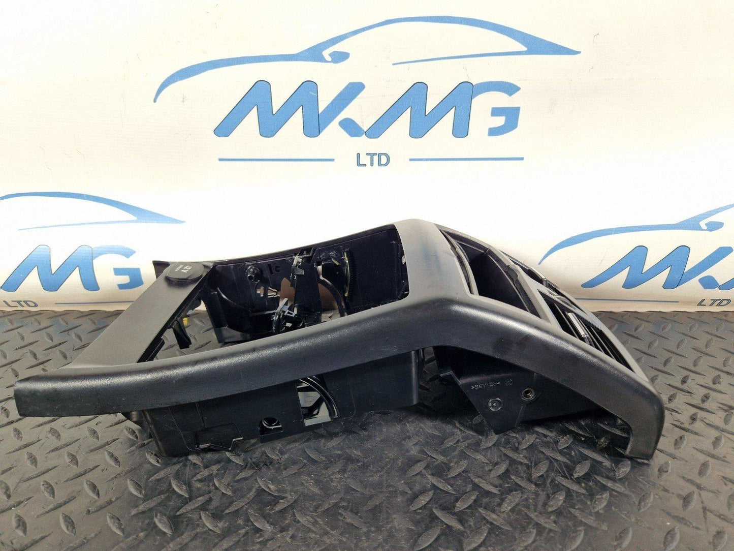11-19 MERCEDES BENZ ML W166 GENUINE RMD BLACK NON SMOKER ASSY 16929208 DAMAGED