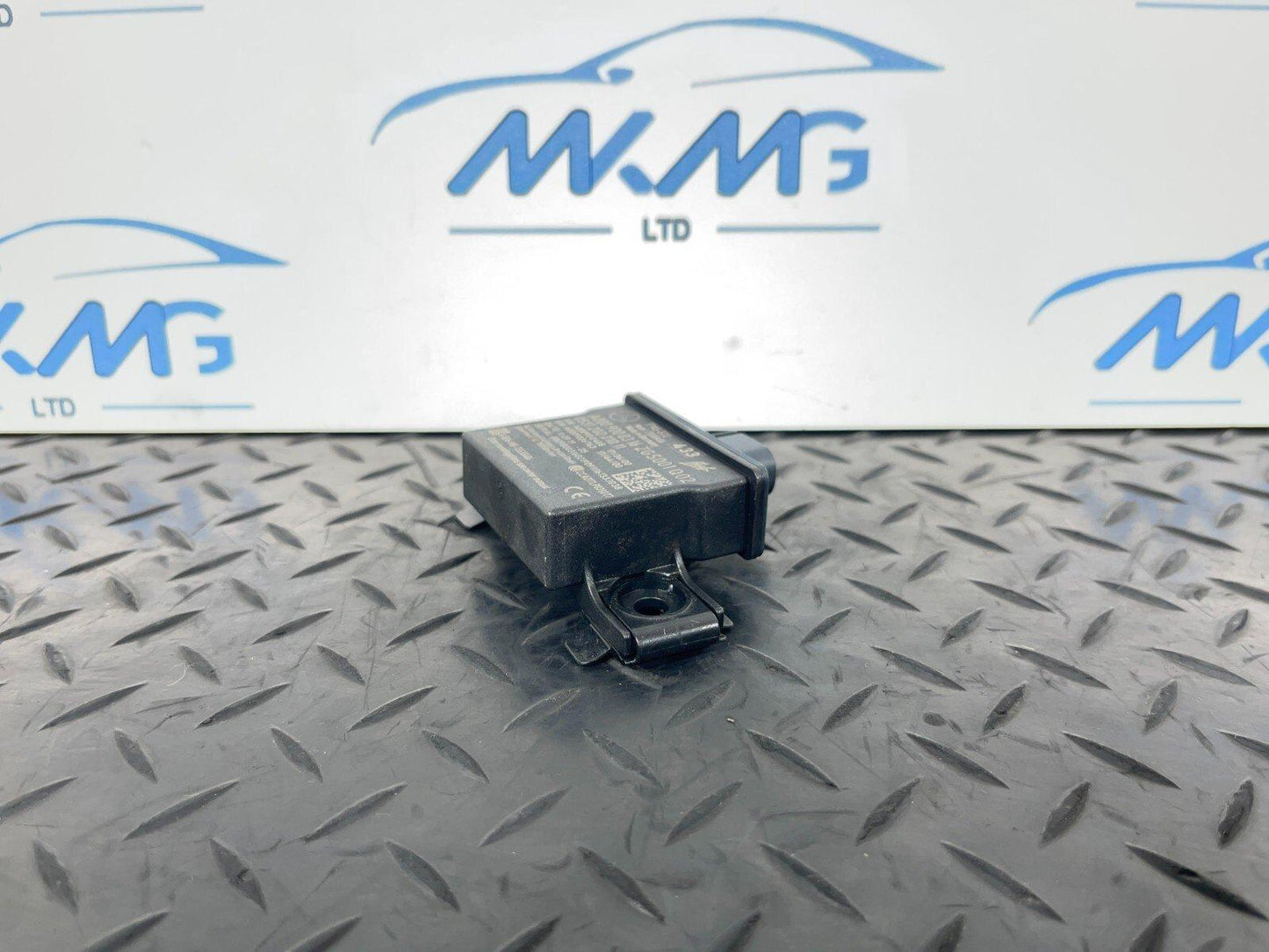 Mercedes W177 W247 Tyre Pressure Monitor Sensor Module Unit TPMS ECU A0009000316