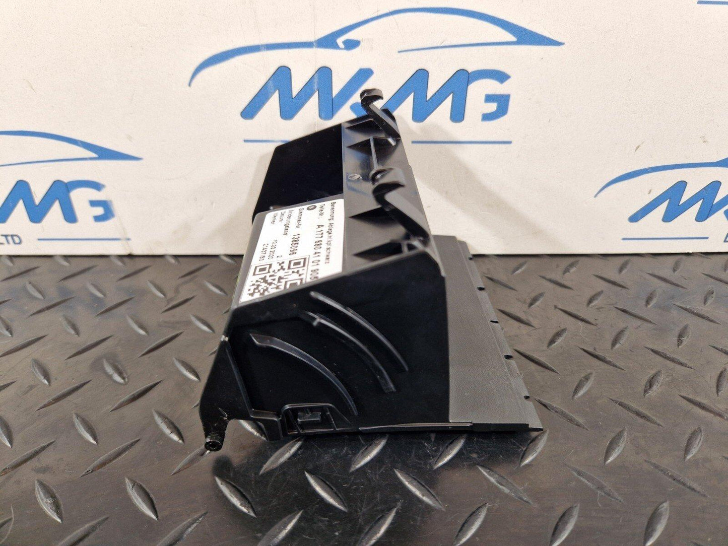 18-ON MERCEDES BENZ A CLASS W177 GENUINE CENTER CONSOLE REAR STORAGE TRIM BOX