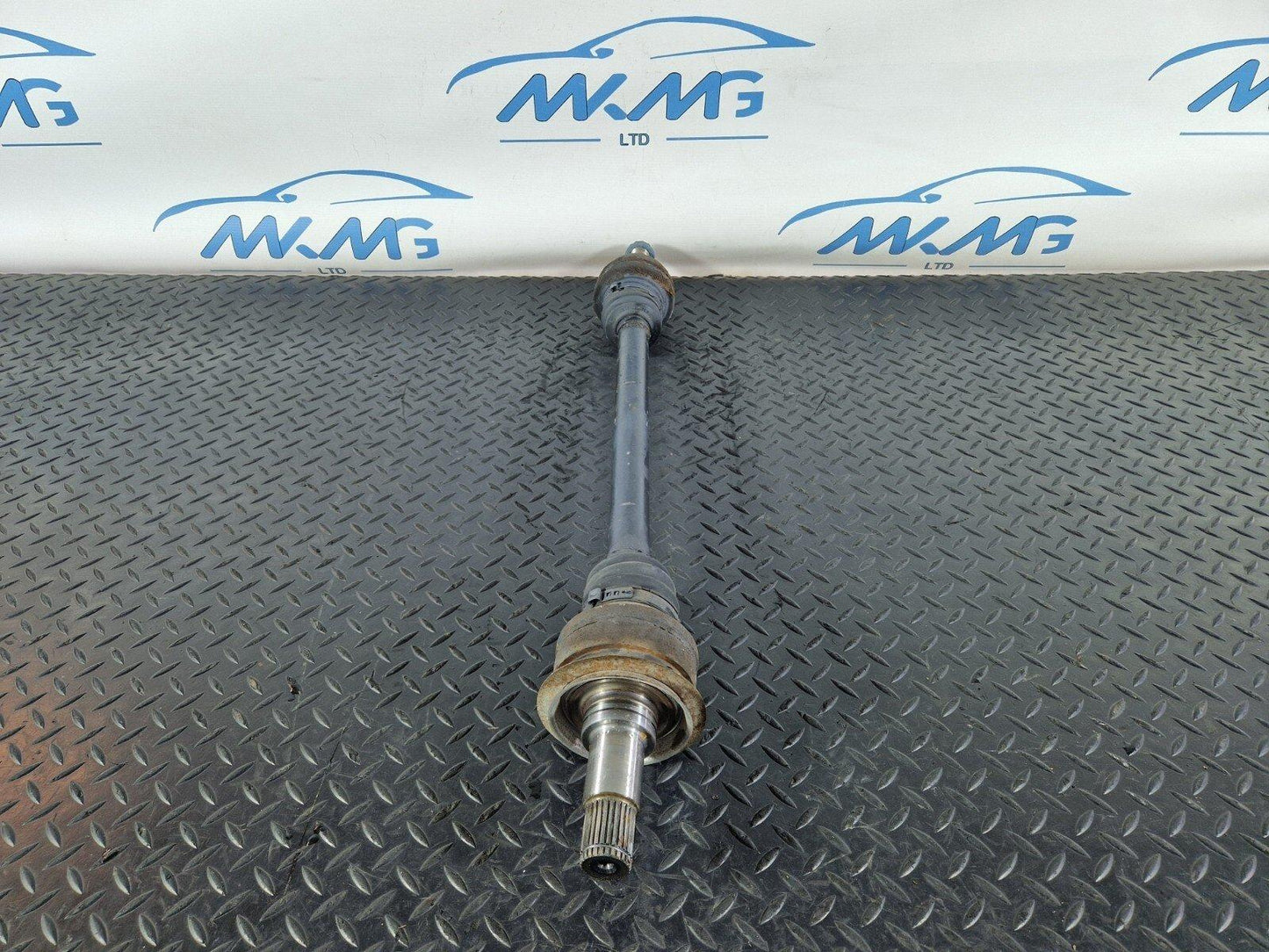 14-21 MERCEDES BENZ W205 GENUINE REAR DRIVESHAFT FITS BOTH SIDES A2203570191