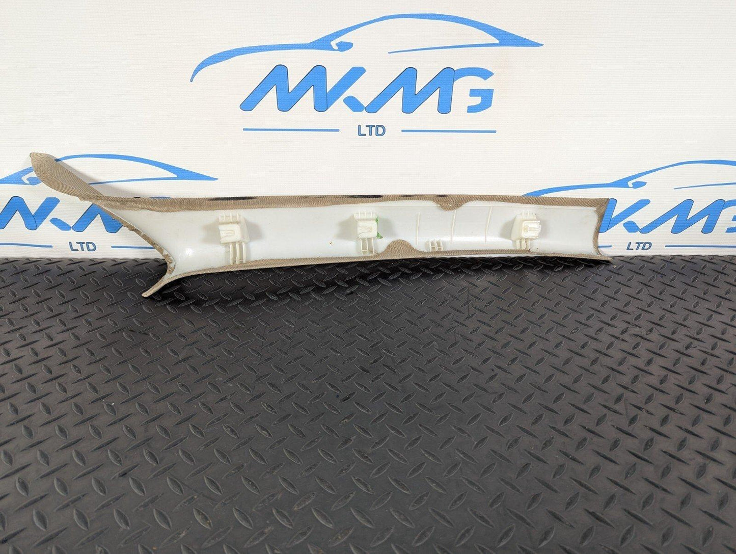 14-21 BMW 2 SERIES 218d GRAN TOURER F46 FRONT LEFT PASSENGER SIDE A-PILLAR TRIM
