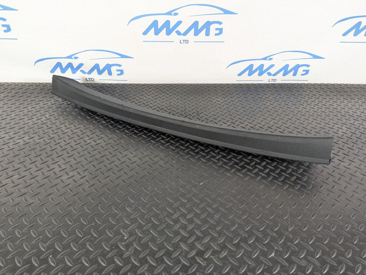 10-15 AUDI Q7 4L OEM GENUINE ROOF TRIM 4L0867839