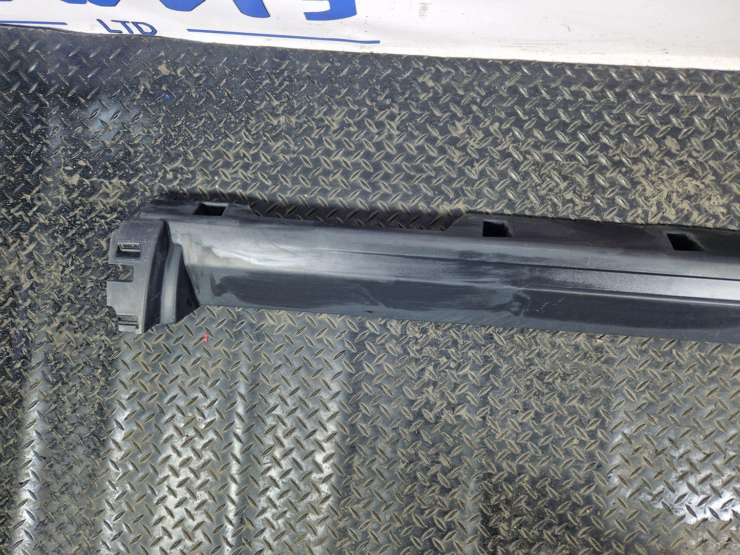 Land Rover Discovery Sport Side Skirt Sill Right Side Genuine FK7210154AD
