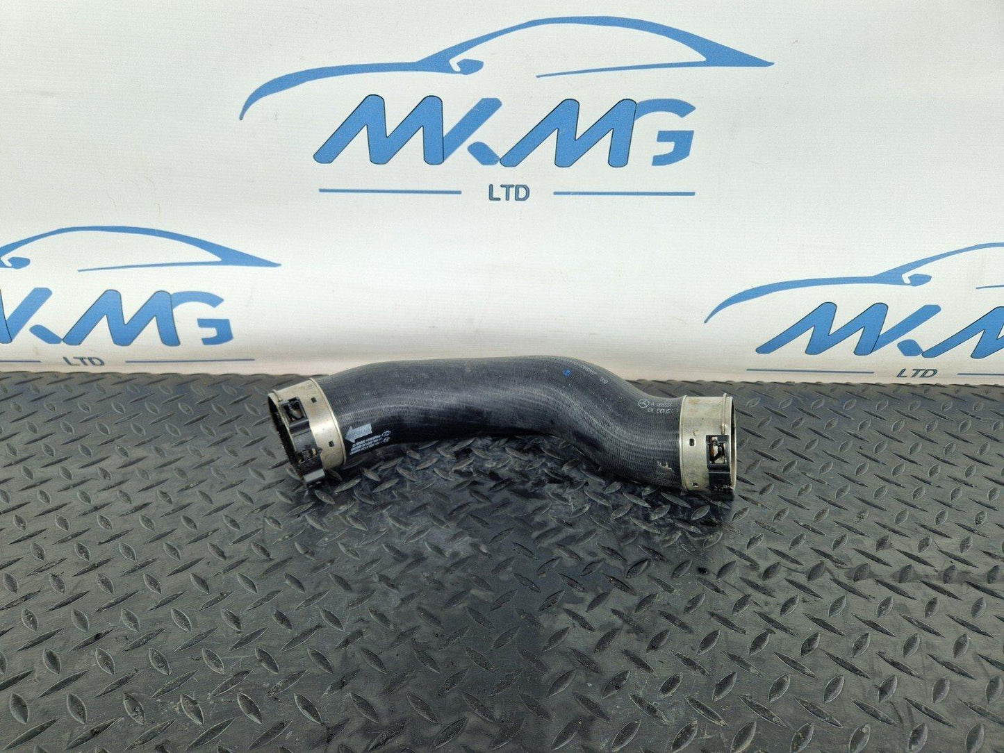 14-21 MERCEDES BENZ C200d W205 GENUINE OEM INTERCOOLER HOSE PIPE A2055280100