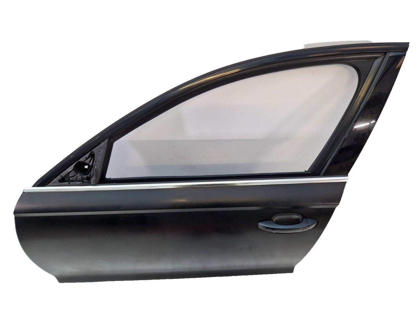 12-18 AUDI A6 C7 GENUINE FRONT LEFT N/S COMPLETE DOOR BLACK (NEEDS REPAINTING)