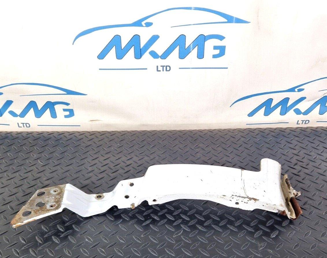 18-ON MERCEDES BENZ SPRINTER  W907 FRONT LEFT WING STRIP A9108810200