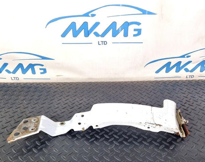 18-ON MERCEDES BENZ SPRINTER  W907 FRONT LEFT WING STRIP A9108810200