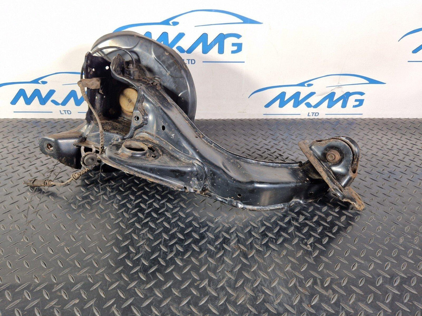 14-21 BMW X1 2 SERIES F48 F45 F46 REAR LEFT N/S/R WHEEL HUB & BEARING 6898963