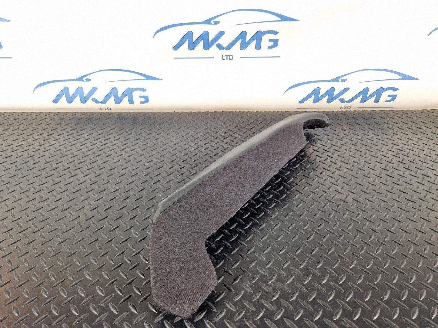 16-19 AUDI A4 B9 S-LINE OEM REAR LEFT PASSENGER SIDE LEATHER BOLSTER 8W0885703