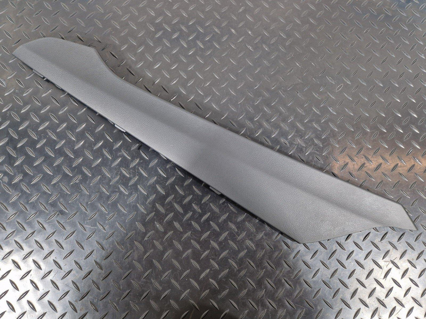 16-19 AUDI A4 B9 S-LINE LEFT PASSENGER SIDE CENTRE CONSOLE TRIM COVER 8W2863305