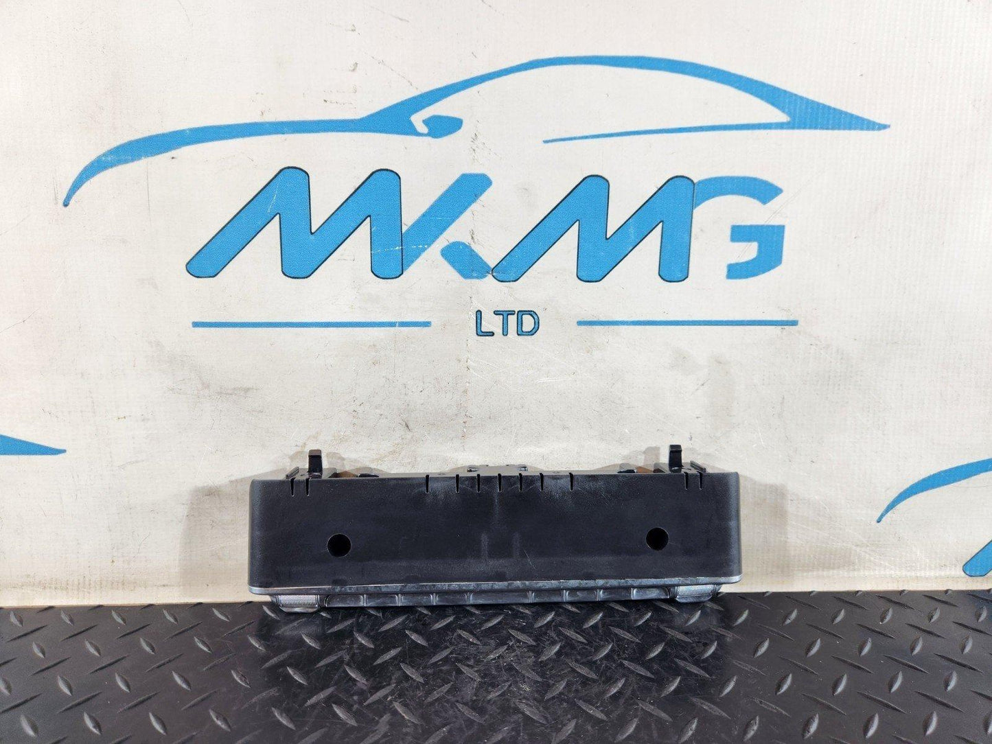 19-ON MERCEDES B CLASS W247 HEATER SWITCH CLIMATE CONTROL UNIT PANEL A2479056703