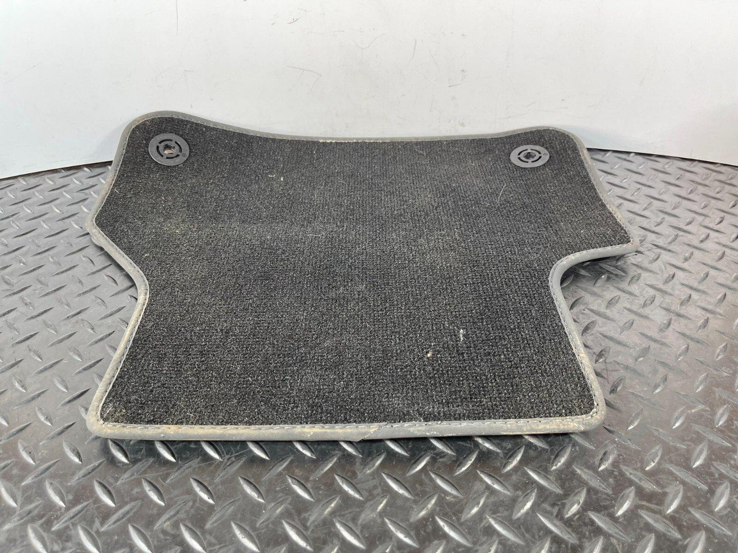 16-19 AUDI A4 B9 SALOON GENUINE REAR FLOOR MAT CARPET 3C0864523