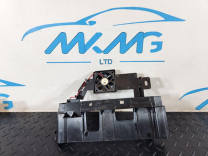 19-ON RANGE ROVER EVOQUE L551 GENUINE TRIM WITH FAN M8D2-12C525-AC M8D212C525AC