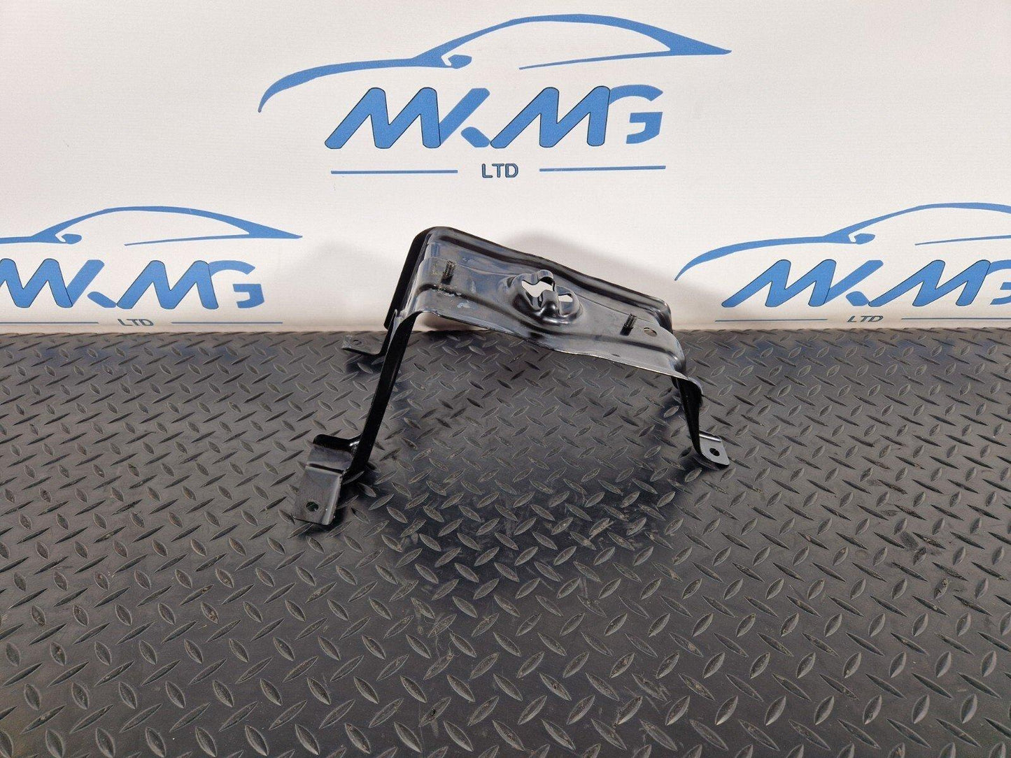 16-24 AUDI A5 F5 CONVERTIBLE SPARE WHEEL MOUNT BRACKET 8W7802715