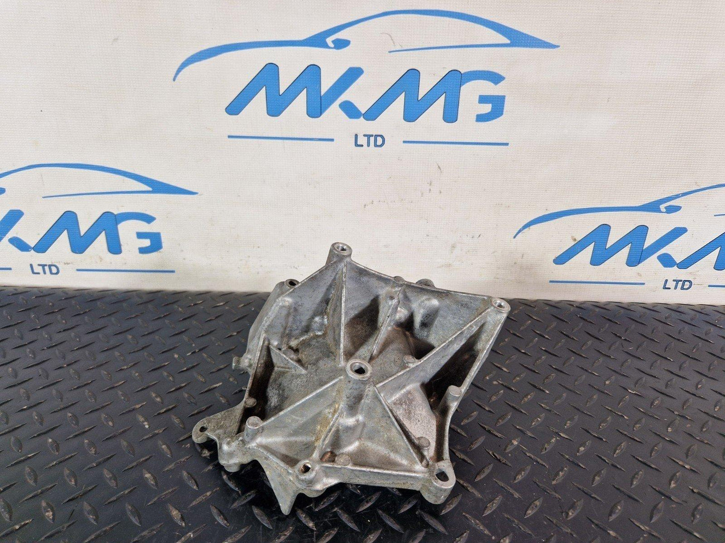 14-21 MERCEDES BENZ C E CLS W205 W213 ENGINE BRACKET A6512340339