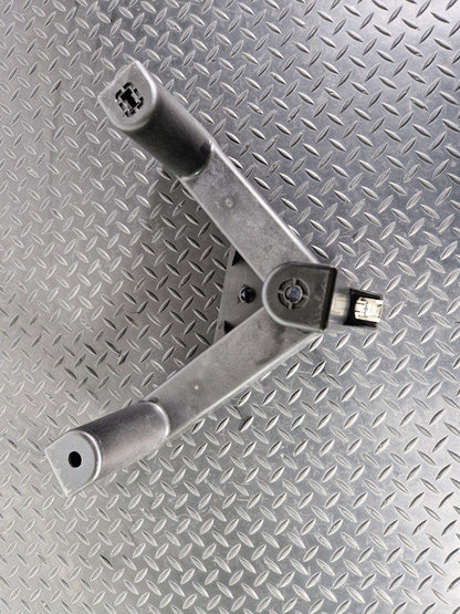 18-ON MERCEDES BENZ A CLASS W177 GENUINE MOUNT BRACKET A1776827500