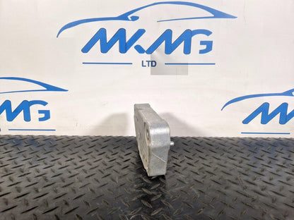 17-20 VW E-GOLF MK7.5 GENUINE FRONT RIGHT O/S/F ENGINE MOUNT BRACKET 5QE199588B