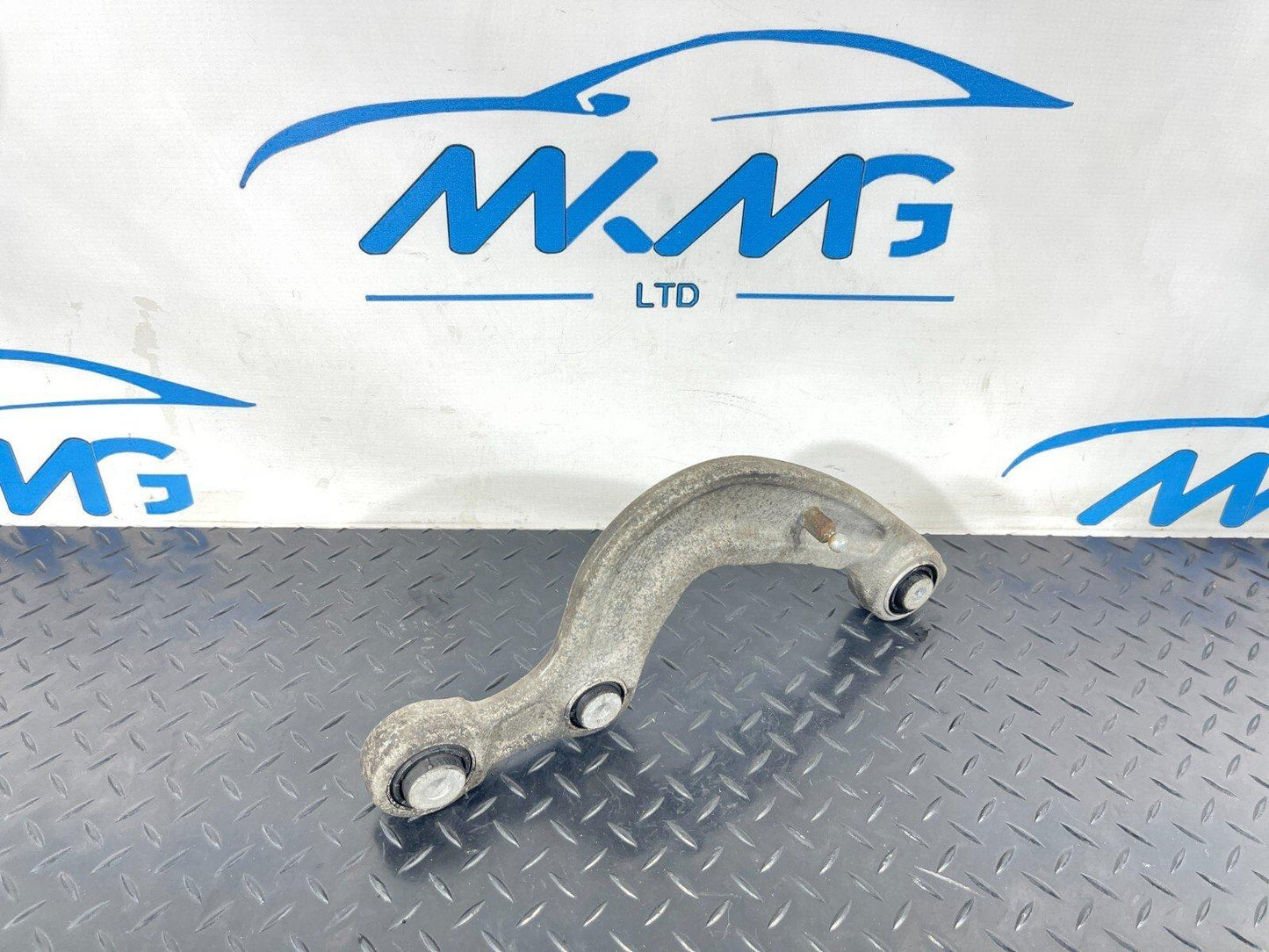 GENUINE AUDI A4 B9 A5 S5 F5 REAR LEFT OR RIGHT CONTROL ARM 8W0505361E