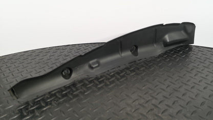 16-19 AUDI A4 B9 S-LINE GENUINE FRONT LEFT SIDE WING FENDER COVER 8W0821111