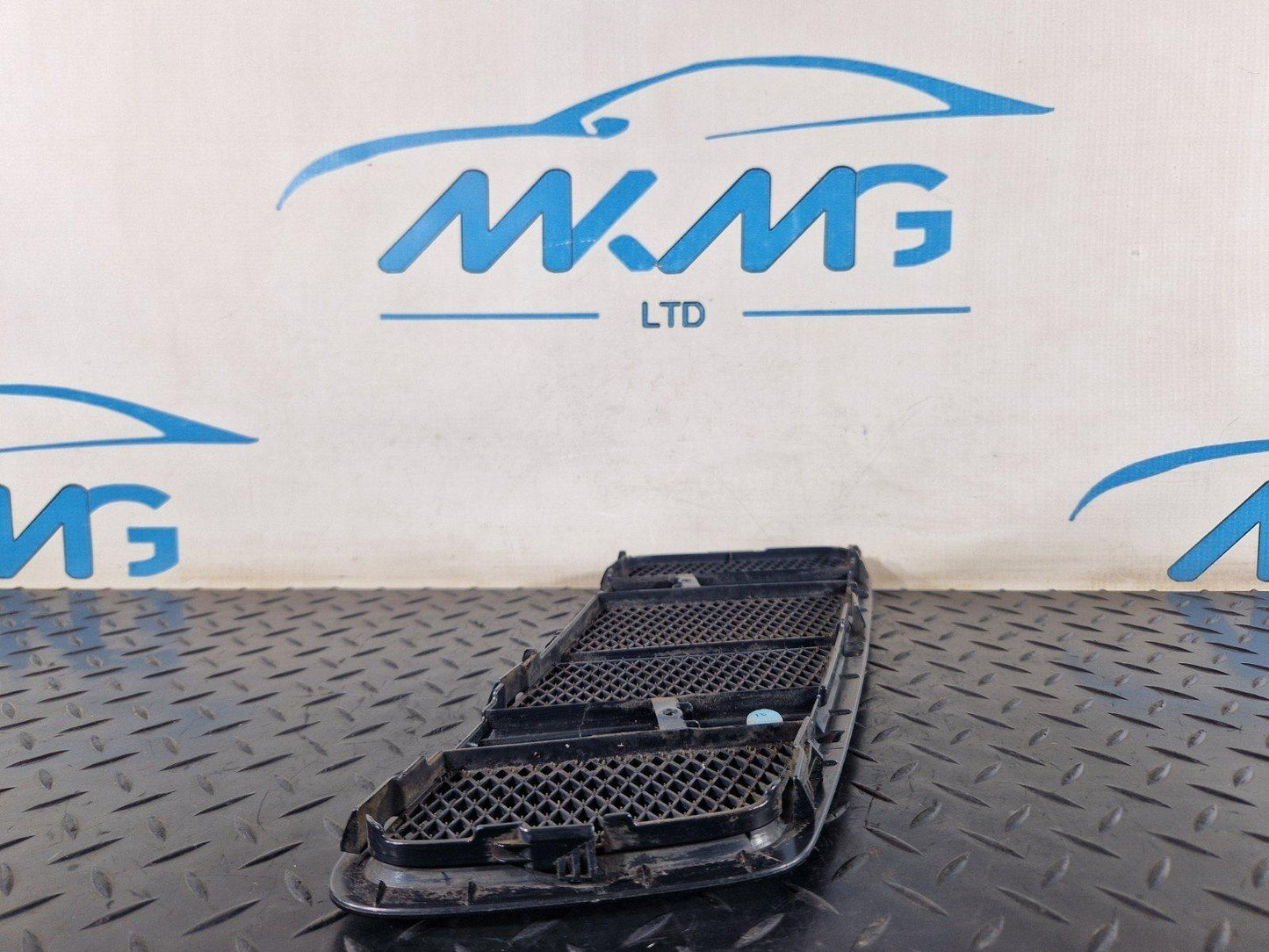 11-19 MERCEDES ML W166 GENUINE BONNET LEFT SIDE N/S AIR INTAKE GRILL A1668800105