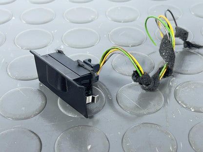 16-19 AUDI A4 B9 GENUINE SUN SENSOR 8W0907539