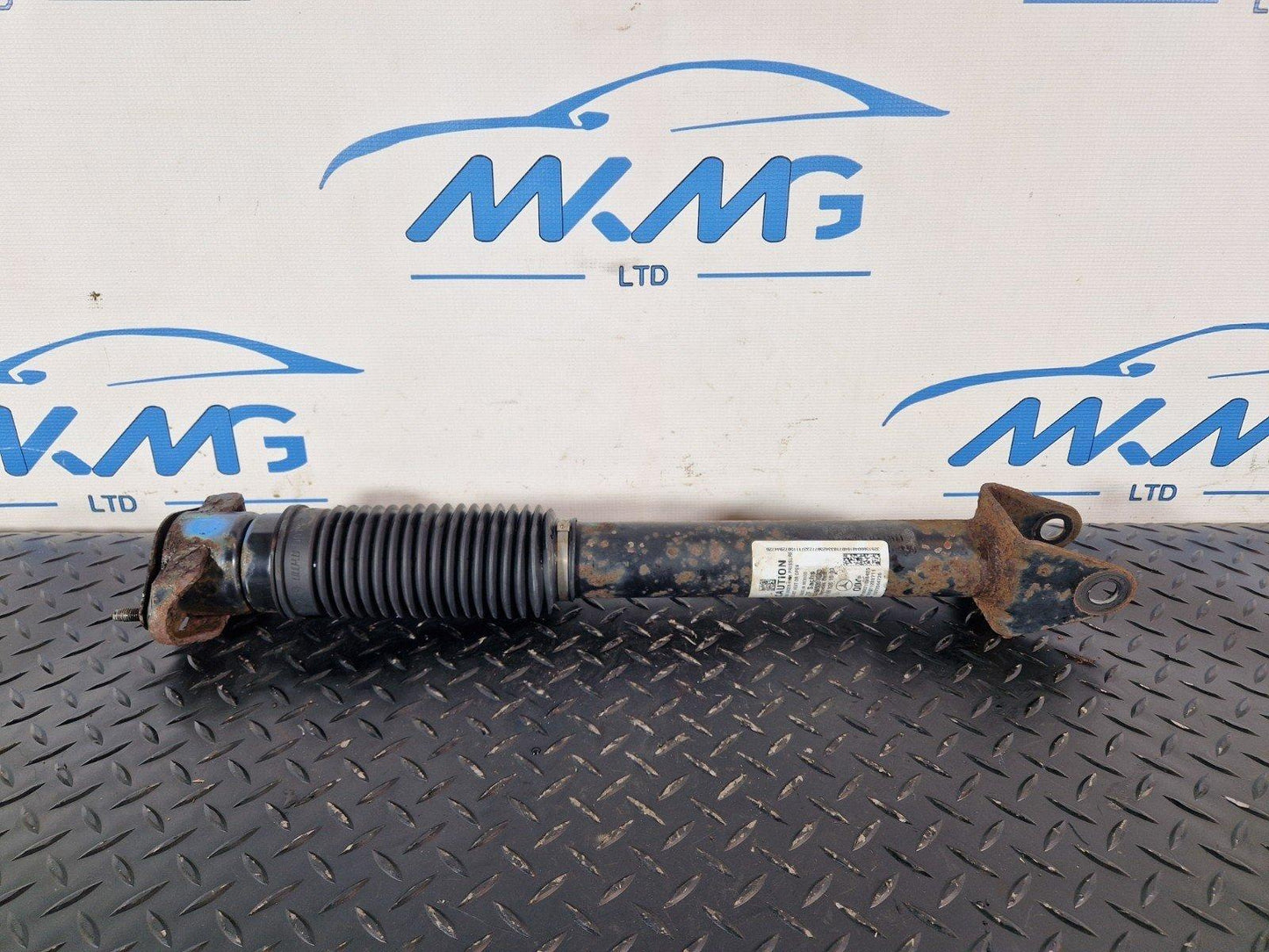 11-19 MERCEDES BENZ ML W166 REAR LEFT & RIGHT SHOCK ABSORBER A1663261500