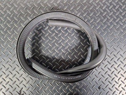 15-18 AUDI A7 4G OEM FRONT LOWER DOOR RUBBER SEAL FITS LEFT & RIGHT 4G8831707A