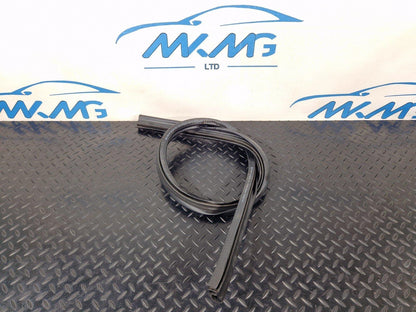 16-19 AUDI A4 B9 GENUINE BONNET RUBBER SEAL 8W0823723A