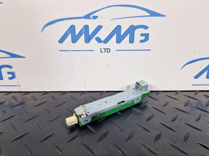 16-23 AUDI S5 COUPE GENUINE ANTENNA AMPLIFIER BOOSTER 8W6035225