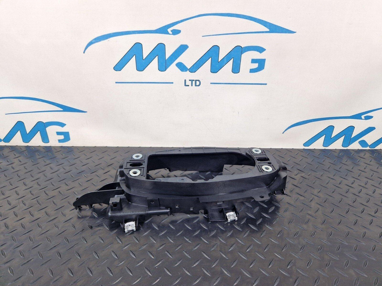 16-24 AUDI A5 F5 GENUINE GEARSTICK MOUNTING PLATE BRACKET 8W0863531