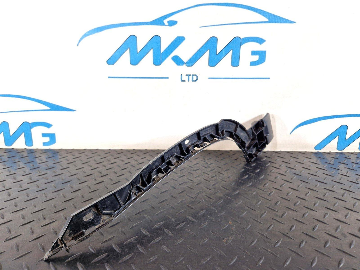 14-23 MERCEDES VITO W447 OEM O/S/R REAR RIGHT BUMPER MOUNT BRACKET A4478800212